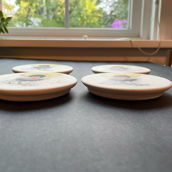 Vintage Ted Degrazia white ceramic coasters. Set of four - Picture 3 of 3